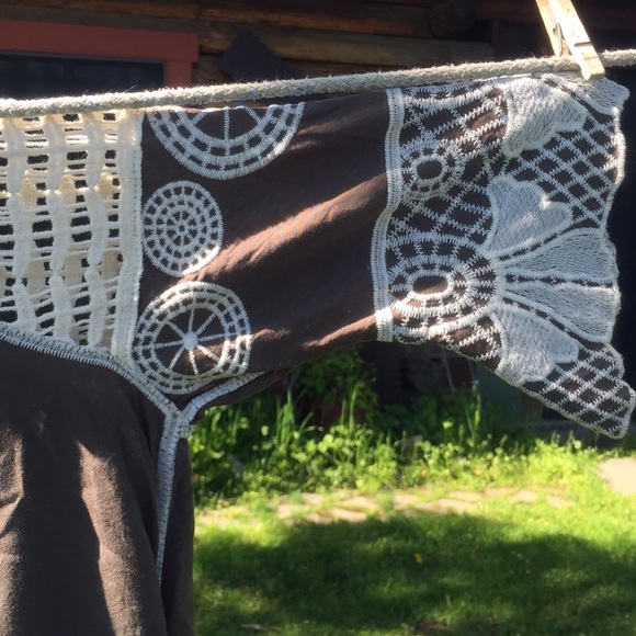 Anes A. Embroidered top - Picture 5 of 6